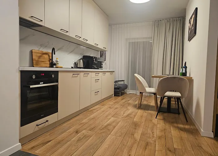 City Sense New Apartments - Main Station And City Center