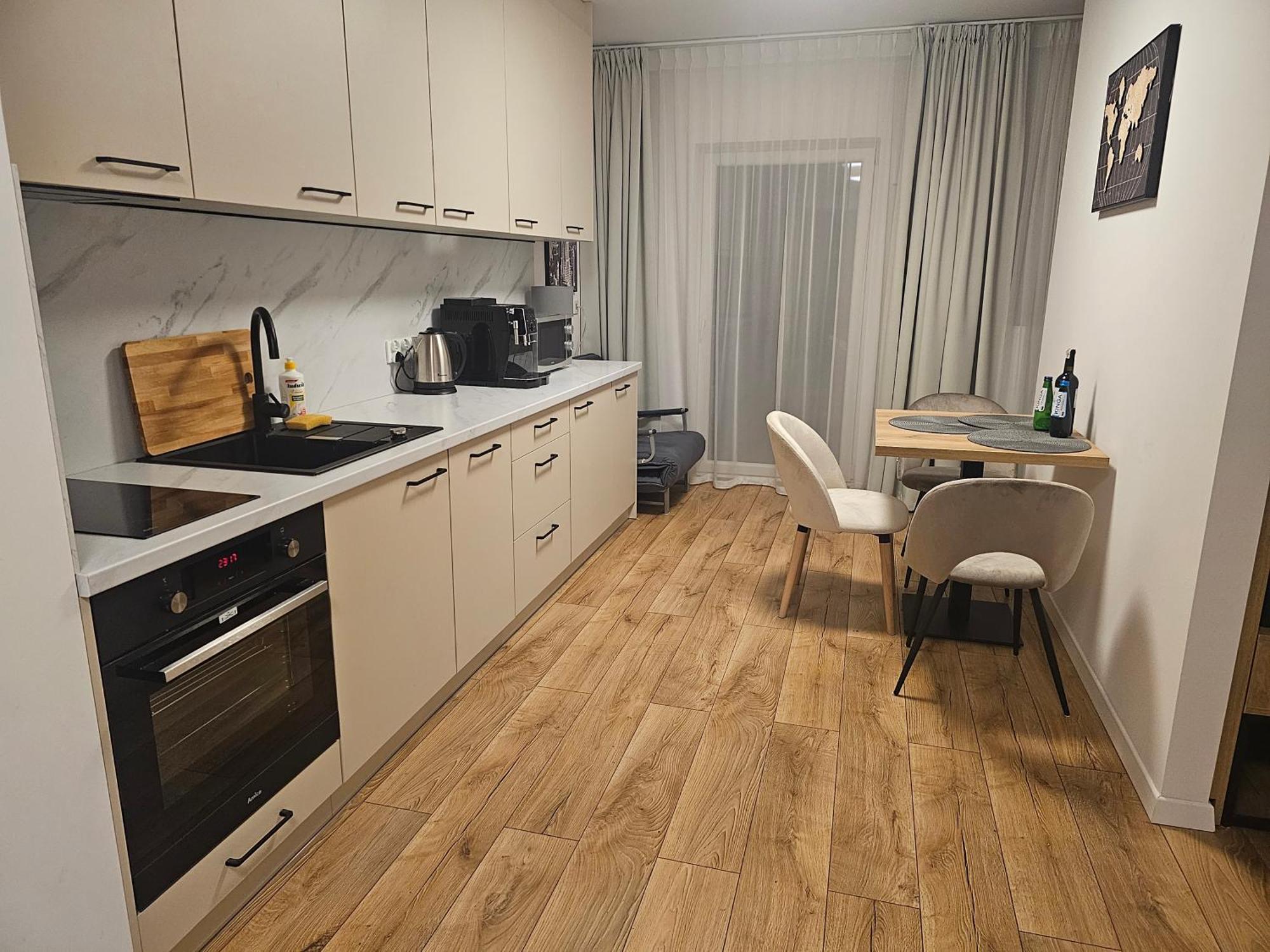 Apartment Sense New - Main Station And Center