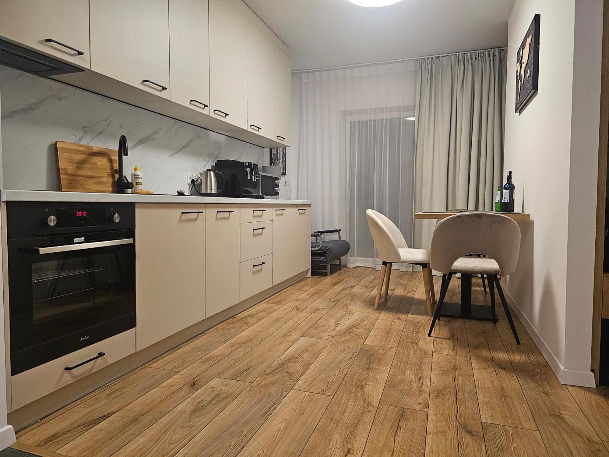 Apartment Sense New - Main Station And Center *