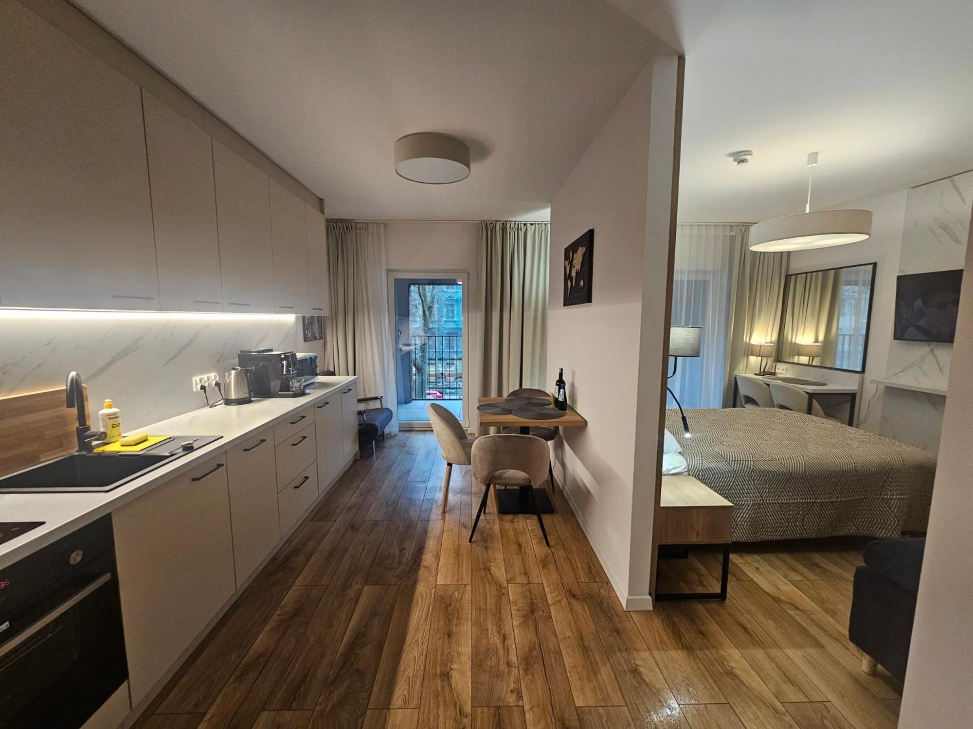 Sense New - Main Station And Center Apartment Breslau