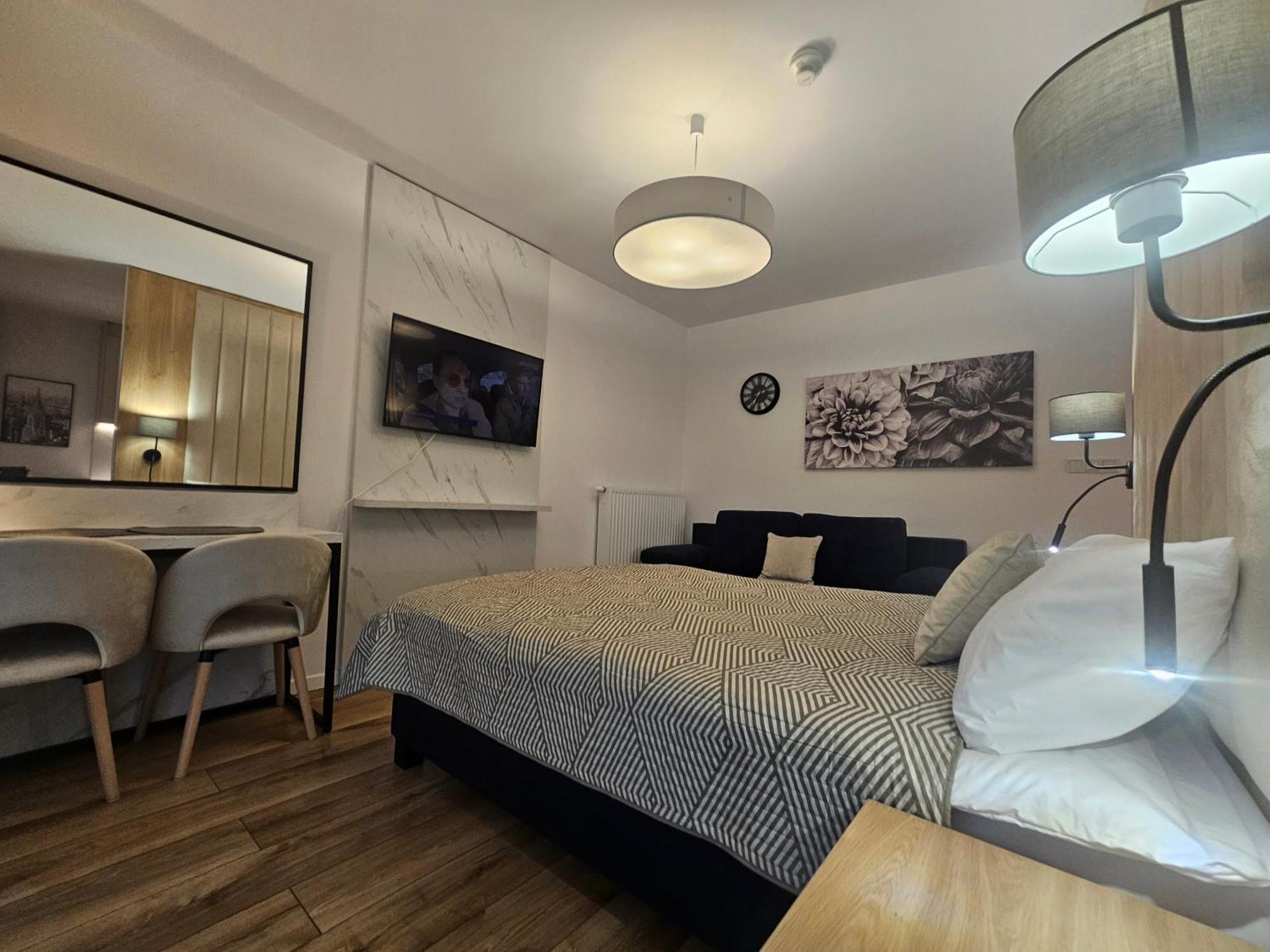 Sense New - Main Station And Center Apartment Breslau